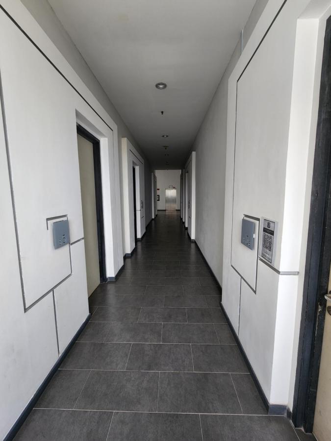 Sunrise Gurney Executive Premium Large Apartment George Town